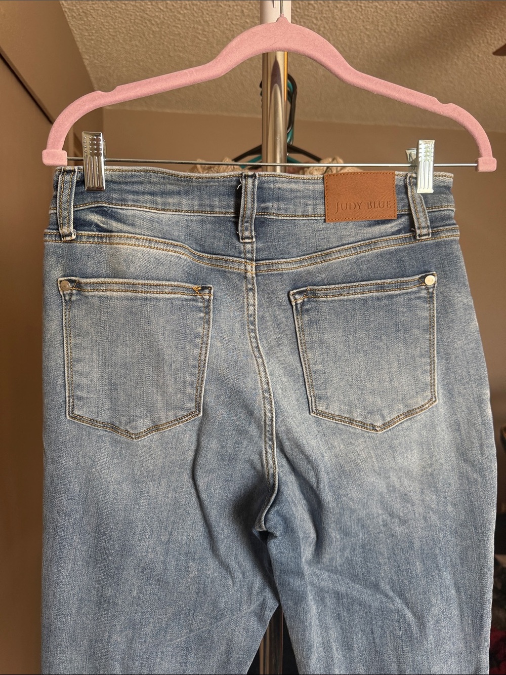 Judy Blue Light Wash High-Rise Back Pocket Jeans